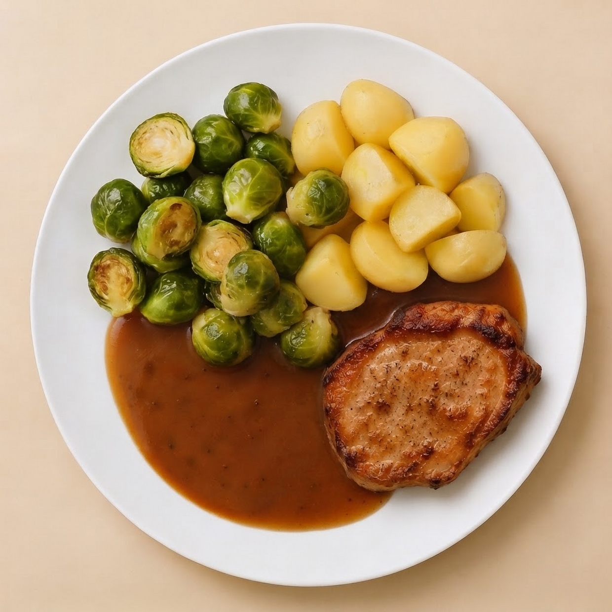 Spruitjesschotel met filetlapje